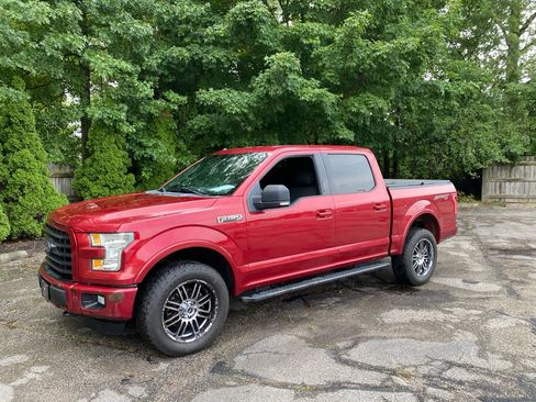 Used 2016 Ford F150 XLT w/ Equipment Group 302A Luxury AWD/4WD image 1