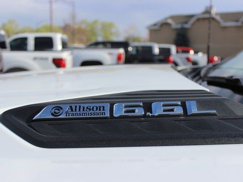 Used 2024 Chevrolet Silverado 2500 W/T w/ WT Convenience Package image 3