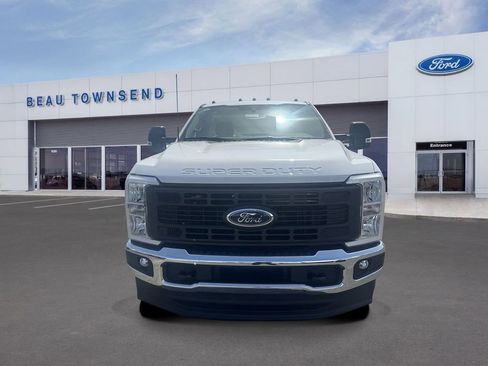 New 2025 Ford F350 XL w/ FX4 Off-Road Package image 3