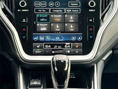 Used 2023 Subaru Outback Premium image 30