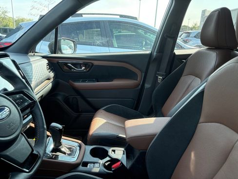 Certified 2025 Subaru Forester Touring w/ Popular Package - Touring AWD/4WD image 8