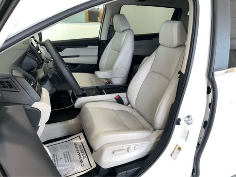 New 2026 Honda Odyssey EX-L image 16