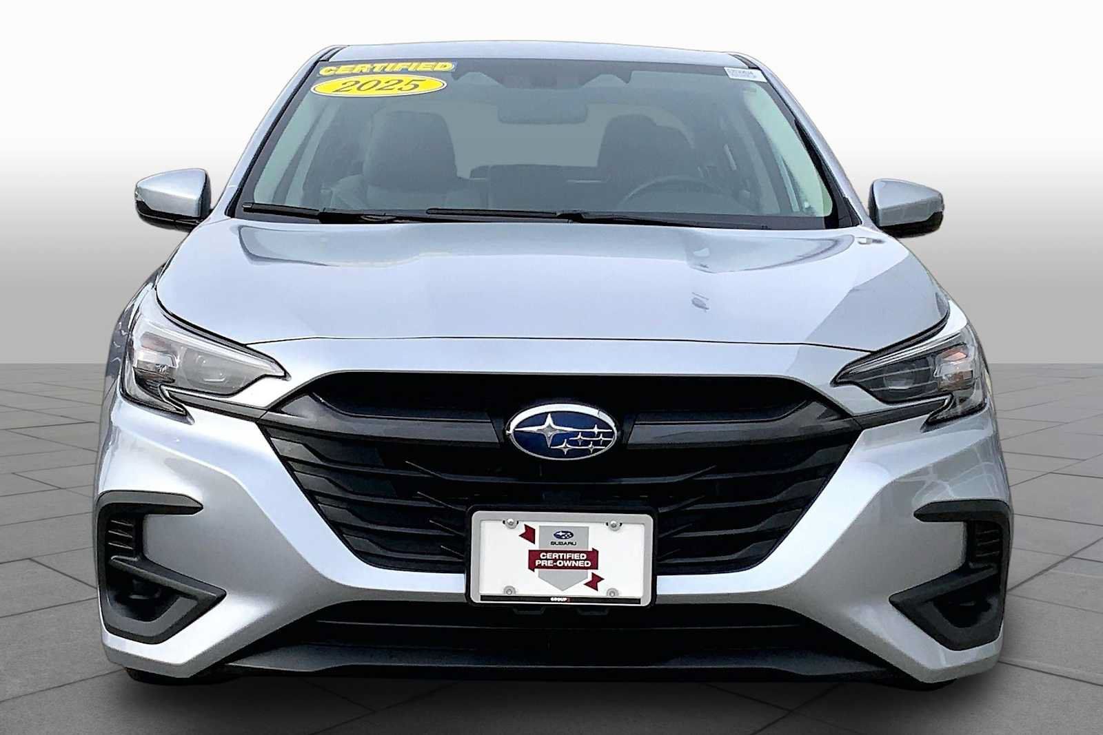 Used 2025 Subaru Legacy Premium AWD/4WD image 4