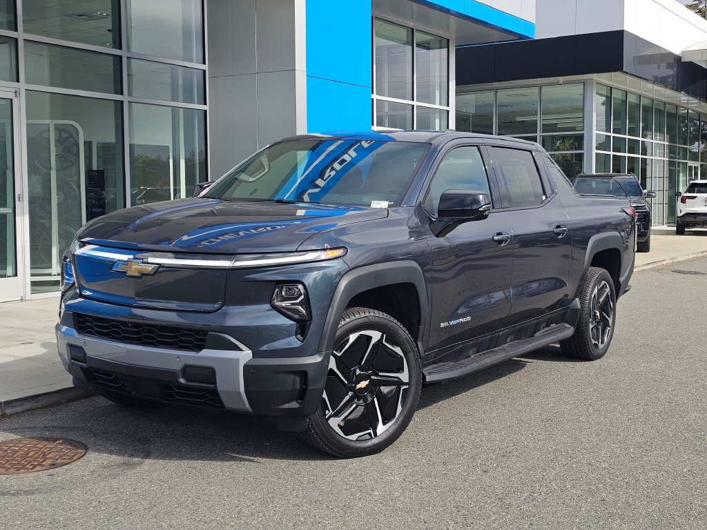 Used 2026 Chevrolet Silverado EV LT AWD/4WD image 1