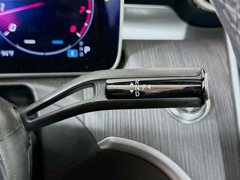 Used 2024 Mercedes-Benz C 300 Sedan image 24