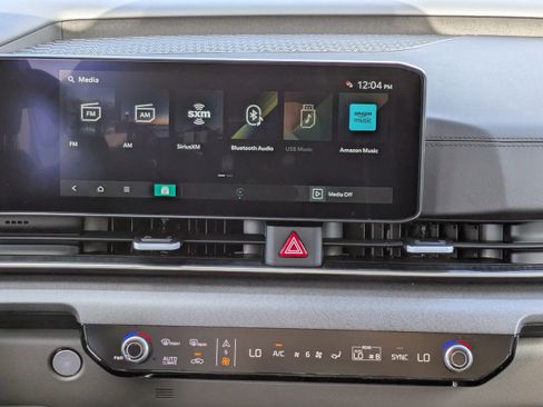 New 2026 Kia Carnival EX image 25