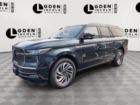 Used 2025 Lincoln Navigator L Reserve AWD/4WD image 1