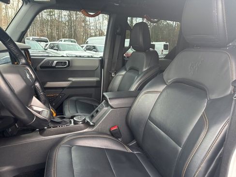 Certified 2023 Ford Bronco Badlands image 10