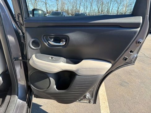 Certified 2023 Honda HR-V EX-L image 24