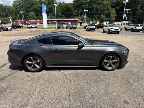 Used 2016 Ford Mustang Coupe w/ Equipment Group 051A RWD image 5