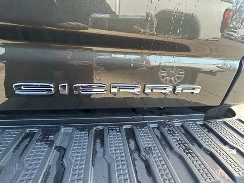 Used 2022 GMC Sierra 3500 Denali image 30