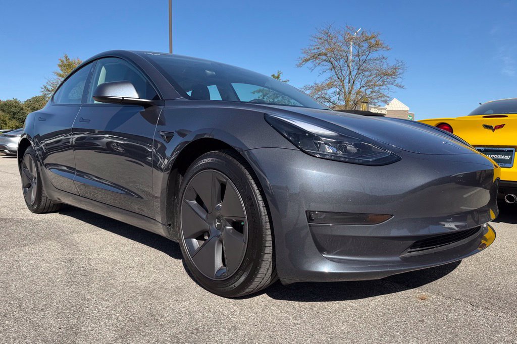 Used 2023 Tesla Model 3 Standard Range RWD image 57