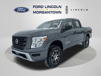 Used 2022 Nissan Titan SV video 2