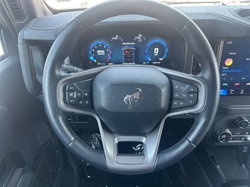Used 2025 Ford Bronco Badlands AWD/4WD image 17