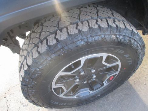 Used 2021 Jeep Wrangler Unlimited Sport image 10