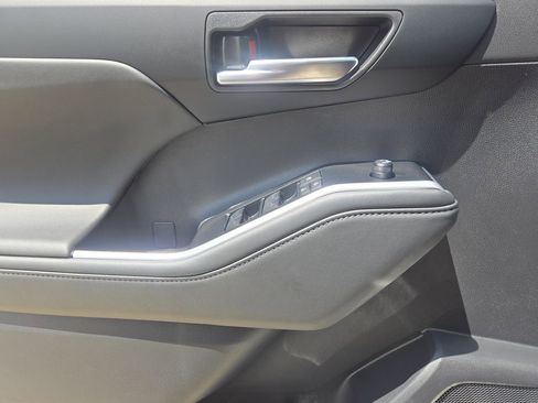 New 2026 Toyota Highlander XSE AWD/4WD image 18