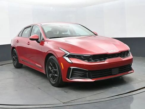 Used 2025 Kia K5 LXS image 2