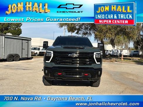 Used 2025 Chevrolet Silverado 2500 LTZ w/ Trail Boss Package image 17