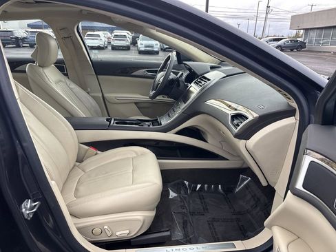 Used 2014 Lincoln MKZ AWD w/ Equipment Group 102A Reserve image 17