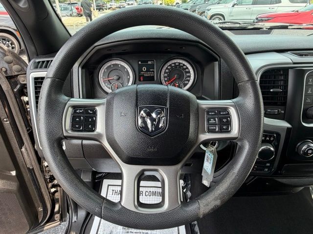 Used 2022 RAM 1500 Warlock AWD/4WD image 22