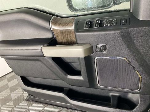 Used 2019 Ford F350 Lariat w/ Lariat Ultimate Package AWD/4WD image 24