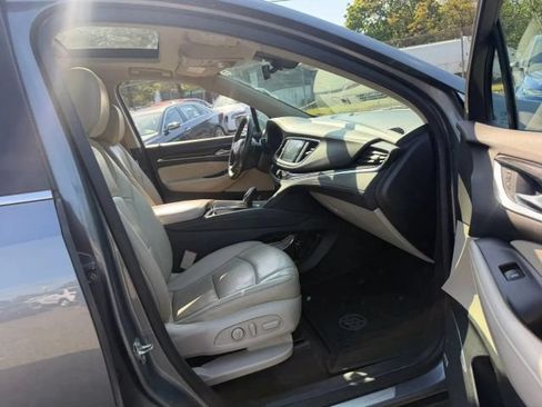 Used 2019 Buick Enclave Premium w/ Trailering Package, 5000 lbs. AWD/4WD image 28