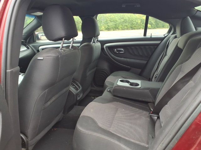 Used 2016 Ford Taurus SEL FWD image 9