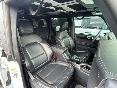 Used 2025 Ford Bronco Badlands AWD/4WD image 43