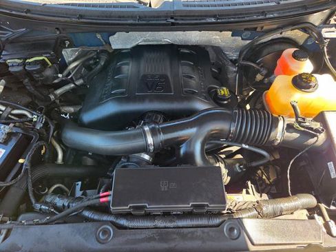 Used 2012 Ford F150 XLT w/ XLT Chrome Pkg image 18