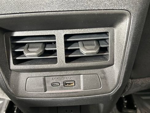 Used 2024 GMC Canyon AT4X AWD/4WD image 19