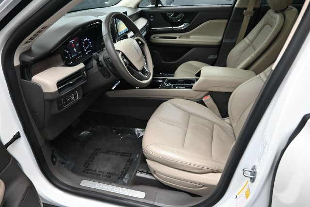 Used 2020 Lincoln Corsair Reserve w/ Appearance Package FWD image 20