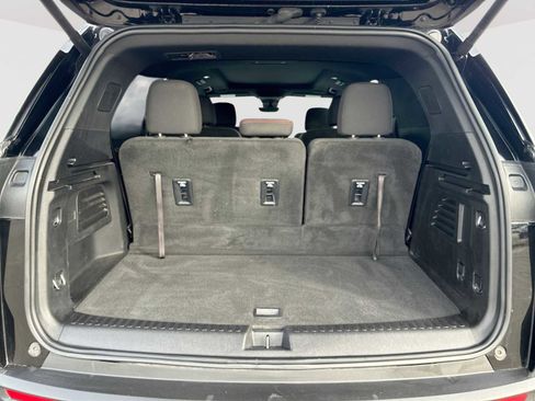 Certified 2024 Chevrolet Traverse Z71 w/ Enhanced Driving Package image 27