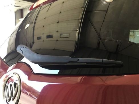 Used 2017 Buick Enclave Premium image 18