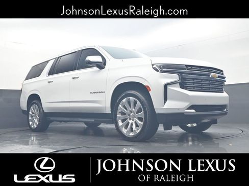 Used 2024 Chevrolet Suburban Premier AWD/4WD image 14