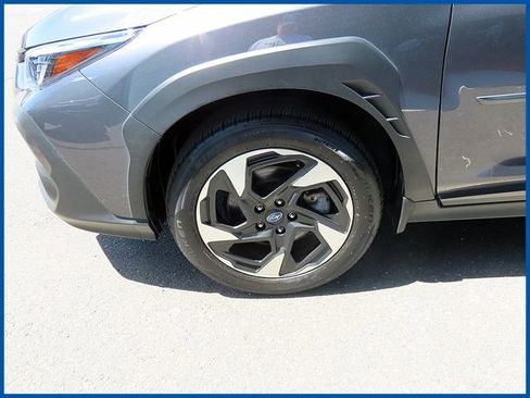 Used 2024 Subaru Crosstrek 2.5i Limited AWD/4WD image 4