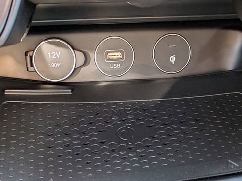 Used 2023 Genesis G70 3.3T w/ Sport Prestige Package image 23