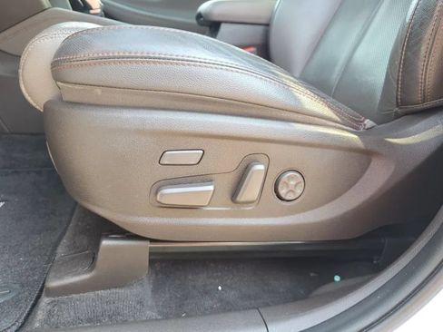 Used 2020 Hyundai Santa Fe Limited FWD image 15