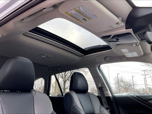 Certified 2023 Subaru Outback Onyx Edition image 25