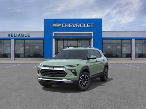 New 2026 Chevrolet TrailBlazer LT w/ Convenience Package FWD image 8