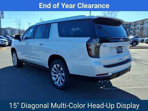 New 2025 Chevrolet Suburban Premier image 32