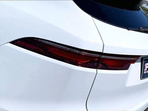 Used 2025 Jaguar F-PACE R-Dynamic S image 29