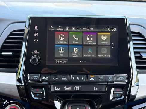 Used 2023 Honda Odyssey Touring image 32