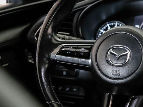 Used 2021 MAZDA MAZDA3 s image 16