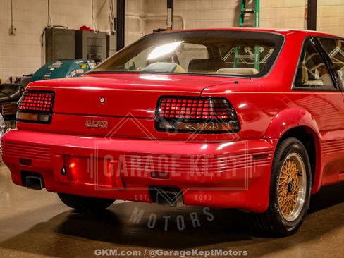 Used 1990 Pontiac Grand Prix SE FWD image 45