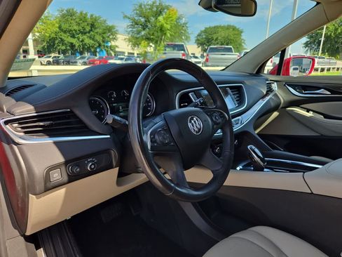 Used 2018 Buick Enclave Premium w/ Experience Buick Package FWD image 2