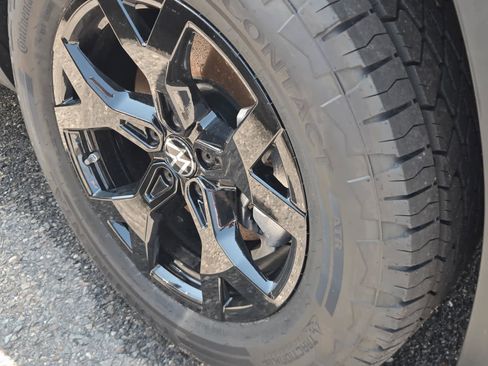 New 2026 Volkswagen Atlas Peak Edition AWD/4WD image 6