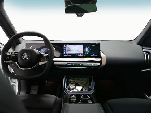 Certified 2025 BMW X3 xDrive30i AWD/4WD image 11