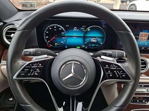 Certified 2023 Mercedes-Benz E 450 4MATIC Sedan image 20