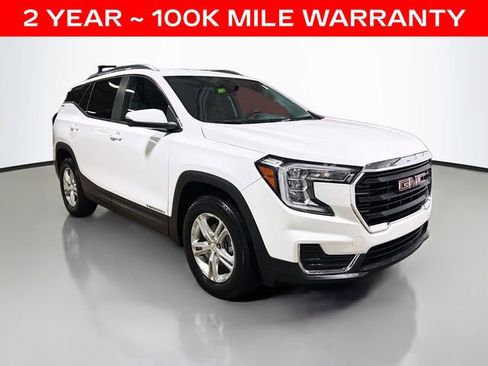 Used 2023 GMC Terrain SLE w/ Driver Convenience Package FWD image 5