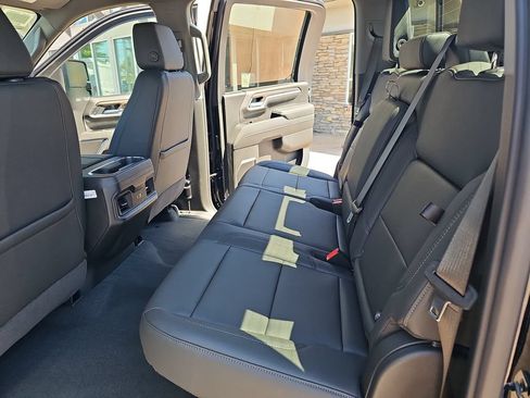 New 2026 Chevrolet Silverado 2500 LT w/ Trail Boss Package AWD/4WD image 13